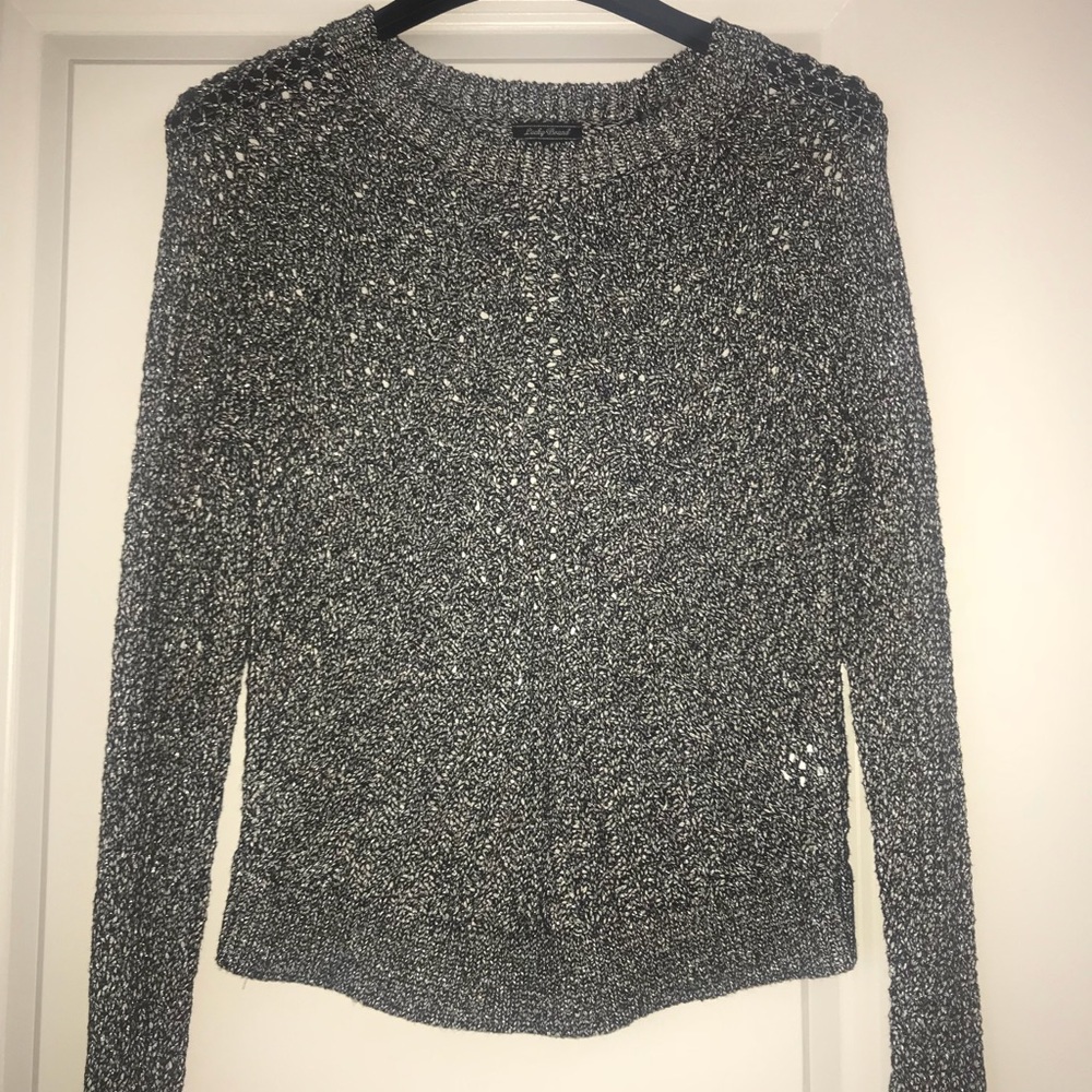 Absolutely stunning huh qualit sweater